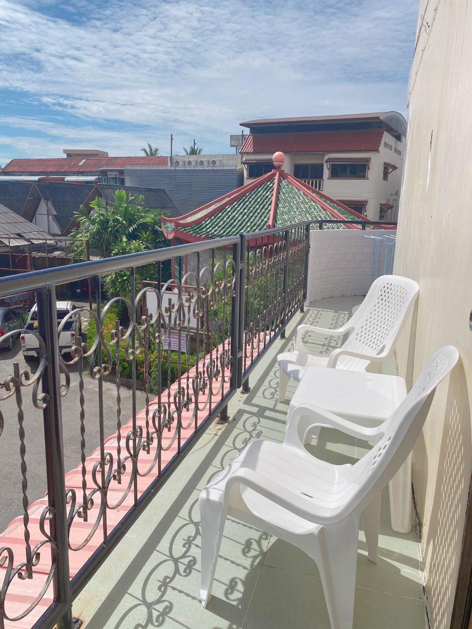 2 Vikings Guesthouse Karon Exterior photo